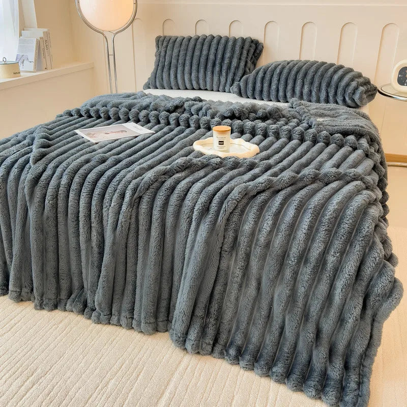 Soft Artificial Rabbit Plush Blanket