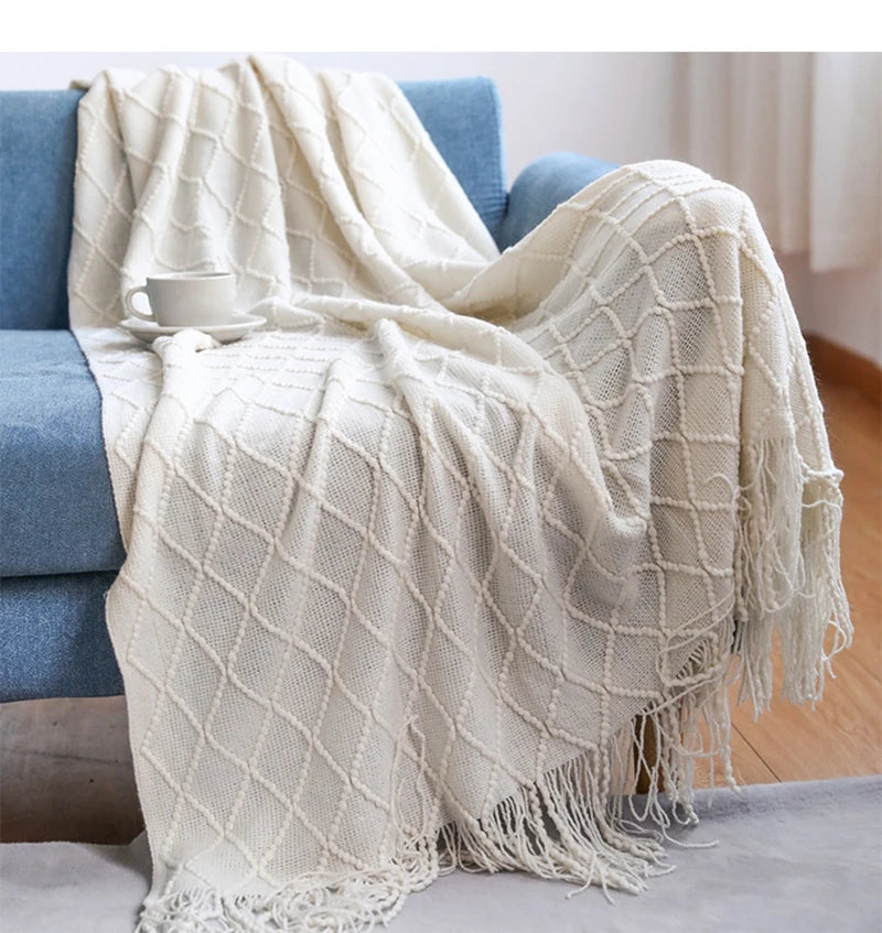 Luxury Knitted Throw Blanket with Tassels – Soft Acrylic Sofa & Bed Blanke