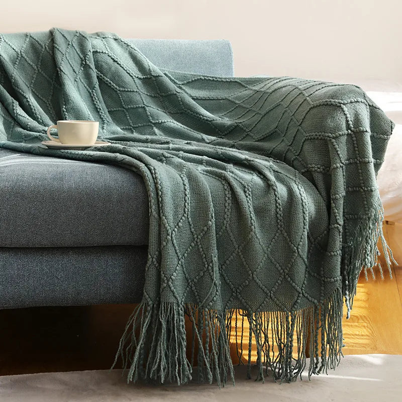 Luxury Knitted Throw Blanket with Tassels – Soft Acrylic Sofa & Bed Blanke