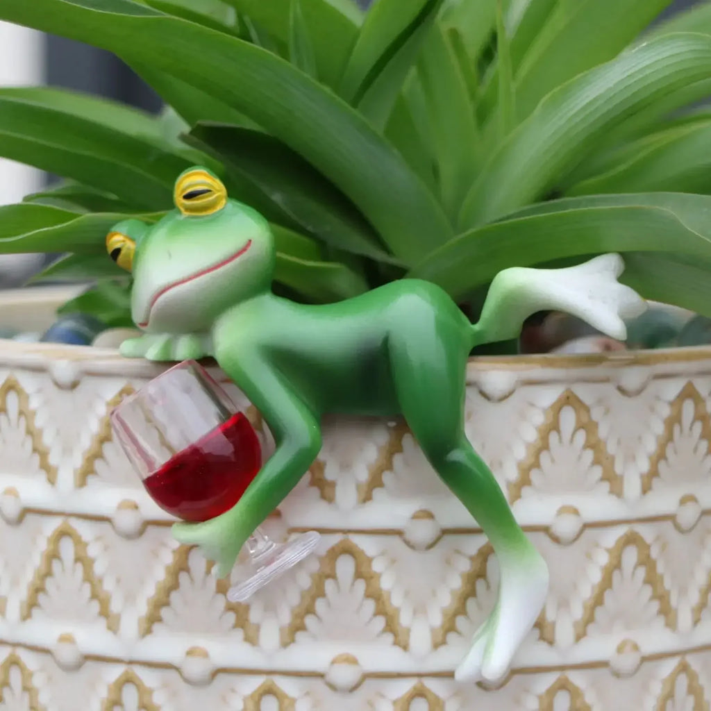Hanging Frog Flower Pot Decor