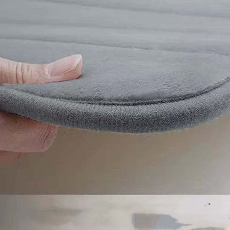 Soft Non-Slip U-Shaped Toilet Mat – Quick Dry Microfiber