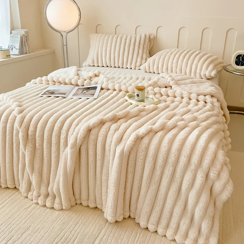 Luxury Plush Flannel Blanket – Soft & Warm for Bed, Sofa & Travel