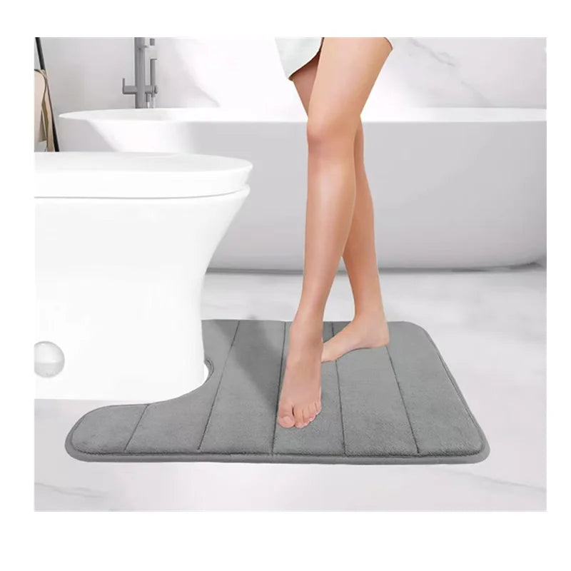 Soft Non-Slip U-Shaped Toilet Mat – Quick Dry Microfiber